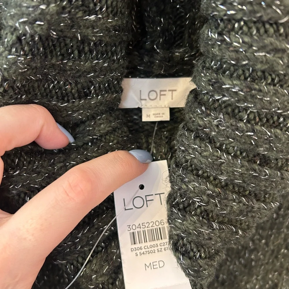 LOFT Dark Green Sparkly Short Sleeve Knit Turtleneck Poncho Sweater Medium NWT - Picture 6 of 8